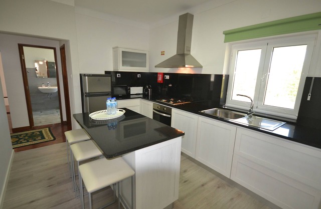 2 bedroom villa with gardens and pool!