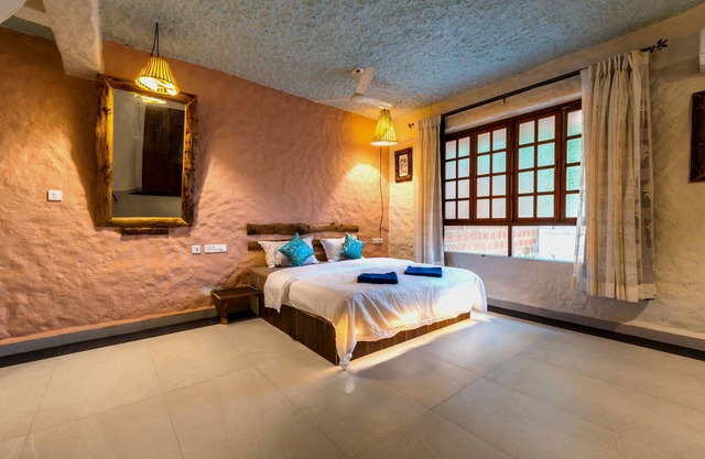 2 Bedroom Villa with Private Pool in Anjuna