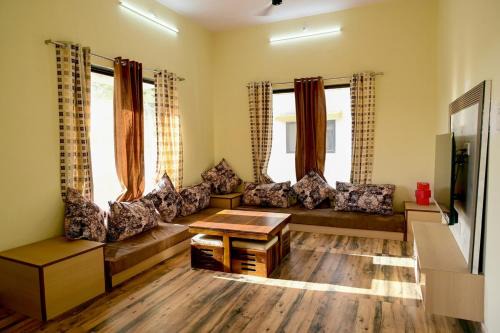 2 BHK Villa in Wada
