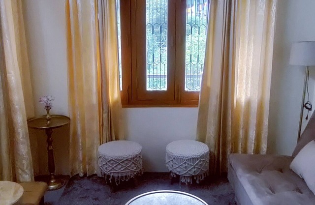 2 Cozy 1-Bedroom Apartments with Private Outdoor Space