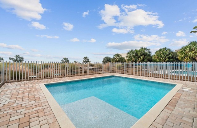 2 Lux Beach Homes - Beachfront, Private Pool, Hot Tub, Pet Friendly, Sleeps 44
