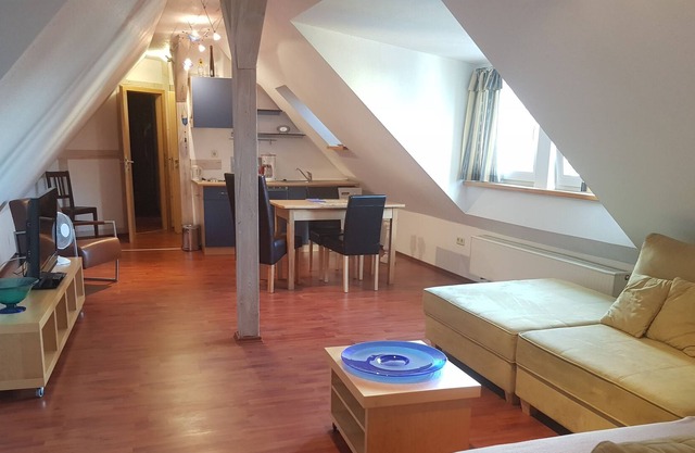 2 room attic apartment holiday apartment with bath tub and single kitchen