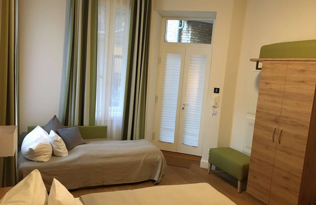 2 Studios-apartment with shared terrace