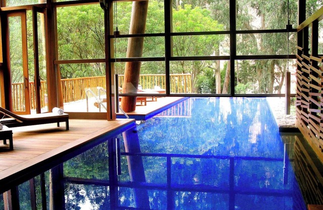 2 Stylish Rooms w/Balcony | Close to Machu Picchu Ruins | Free Parking | Pools