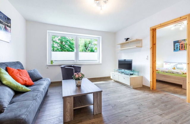 2- Zimmer- Ferienhaushälfte Lucky 1 - Familien Ferienhof Lucky bei Kühlungsborn OFC 08