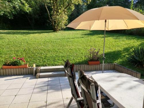 2-Zimmerwohnung, 80qm mit Terrasse und großem Garten bei Frankfurt am Main