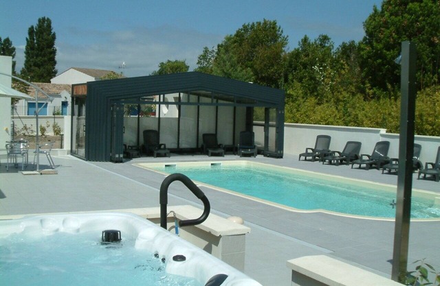 200m from the ocean, villa "Oléron" in a residence with swimming pool,.: Les Thalassiles