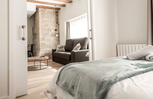 201 Javier Sierra - La Torre Boutique Apartments