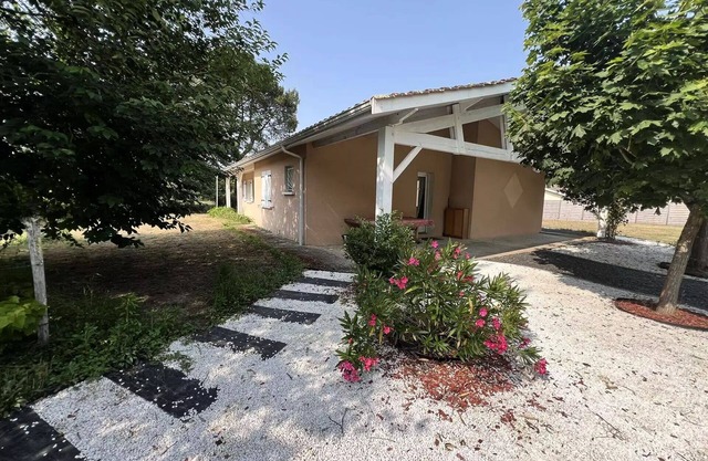 227 - Holiday home in Saint-Vivien-de-Médoc