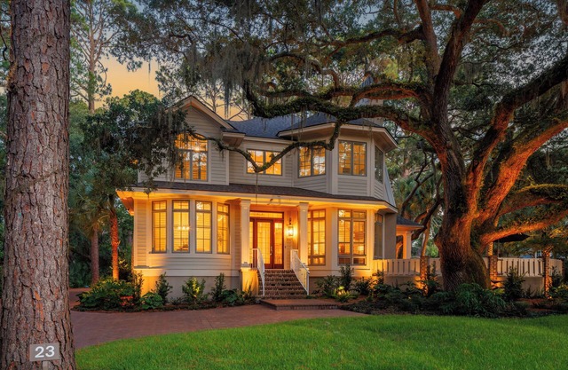 23 South Beach Lane @ Sea Pines | Steps to Beach | Pool & Spa | Pickleball