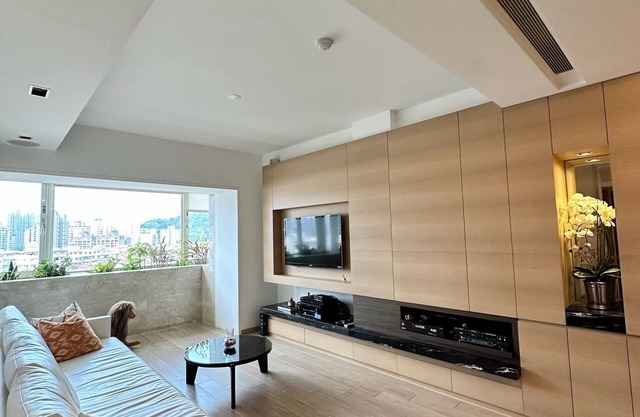 2bd/2ba Taipei Skyline Views|Xinyi District|Walk to Taipei 101 & Xiangshan