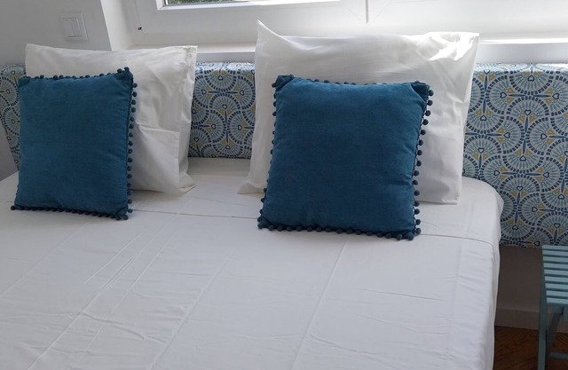 2BDR Flat 5min walk to subway & green park