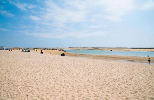 2bedroom house cozy typical restored single storey 5 min from the Fuseta Beach