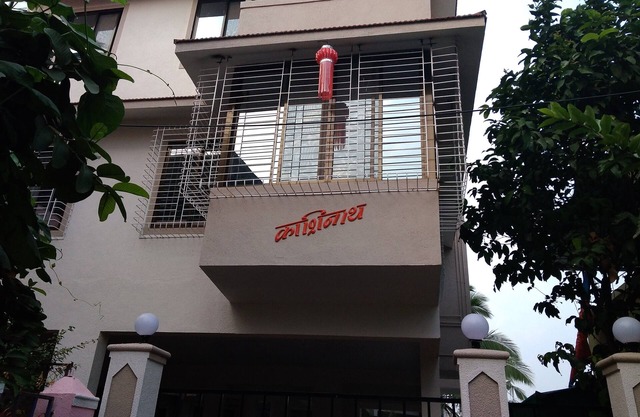 2BHK Spacious Bungalow for Families | AC & Kitchen | Kashinath Bungalow