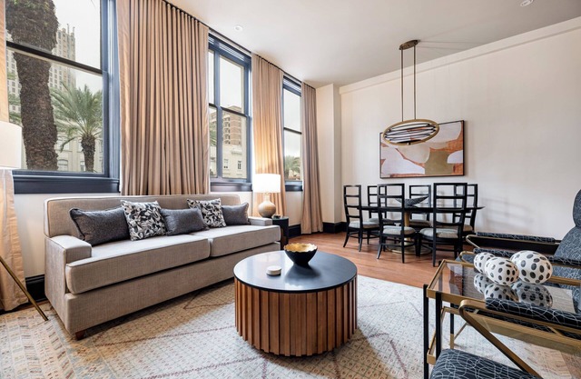 2BR Amazing Views Walk to French Quarter | The Mayfair