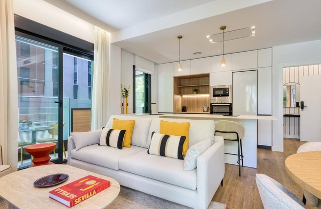 2BR with terrace and private parking