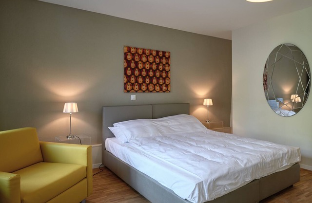 3.13 Sarine - Aparthotel Hine Adon