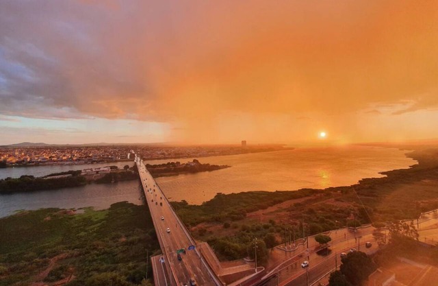 3/4 penthouse with balcony, furnished, on the Petrolina waterfront