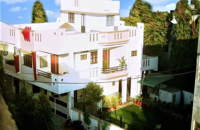 3-AC bedrooms, 3 bathrooms, Living room, Kitchen -residential HOME