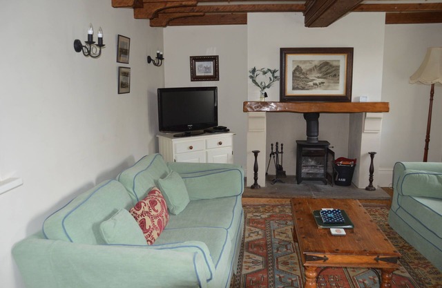 3 bed cottage Dog/Cat FRIENDLY on site fishing