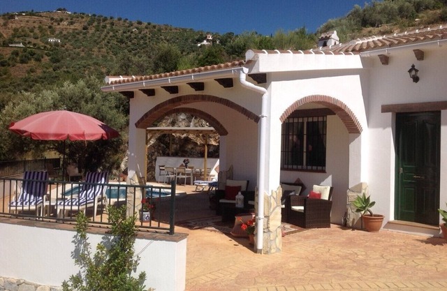 3 bed villa with fantastic views
