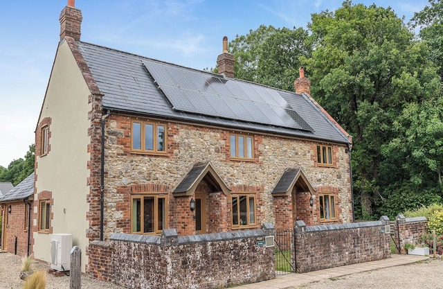 3 bedroom accommodation in Blandford Forum