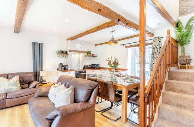 3 bedroom accommodation in Ingleton