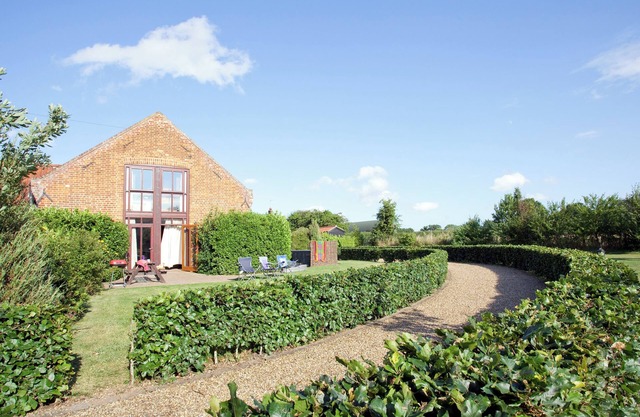 3 bedroom accommodation in Catfield