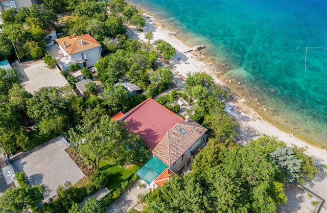 3 bedroom amazing home in Kraljevica