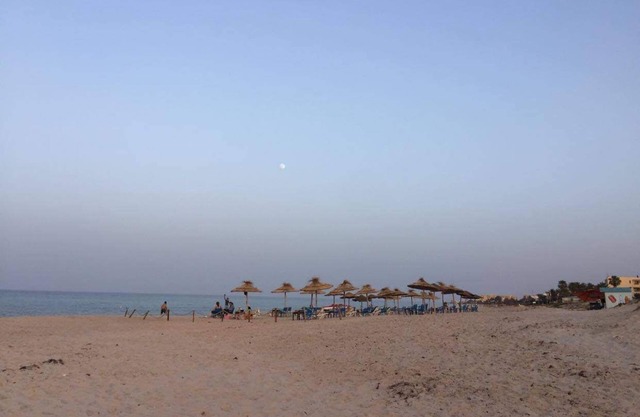 3 bedroom apartment in chott meriem