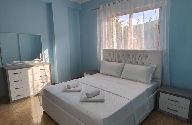 3-bedroom apartment in charming Berat with AC, WiFi. Enjoy your stay