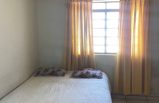 3 Bedroom House - Garage - Great for families - Good and cheap - Best value for money