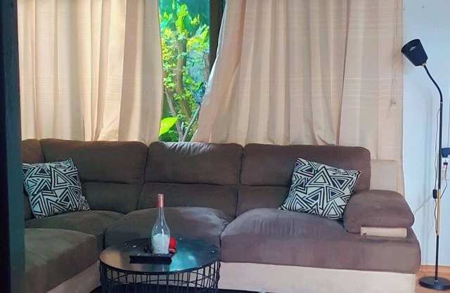 3-bedroom house in charming Thulusdhoo with WiFi, AC