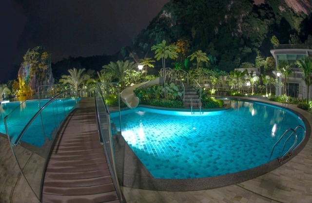 3 Bedroom Lakeview Premier Suite #4