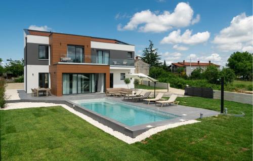 3 Bedroom Nice Home In Orbanici