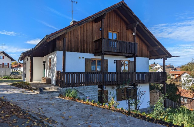 3 bedroom private vacation home in denklingen