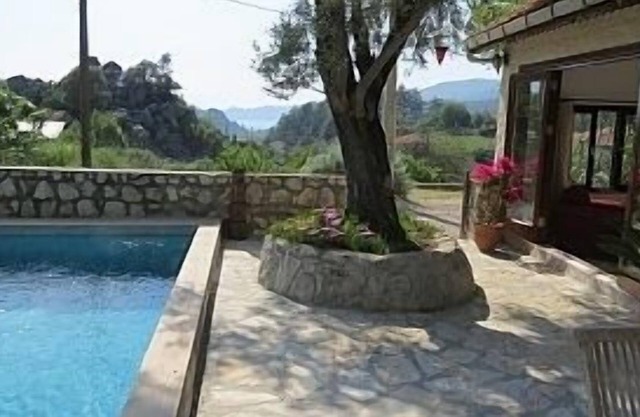 3 Bedroom Villa With Private Swimming Pool And Sea Views