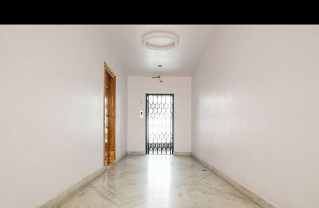 3 bhk apartment in banjara hills road no 12