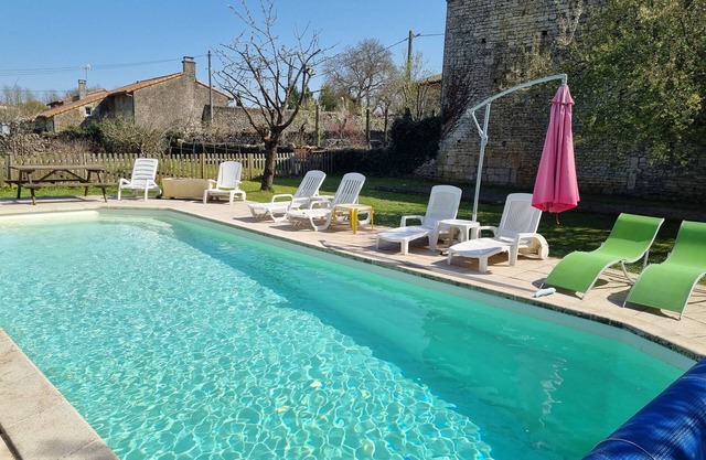 3 Peaceful Country Gites - Sleeps 16 with 2 Wood-Fired Hot Tubs & Swimming Pool