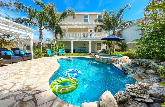3-Story Villa | Private Pool | Jacuzzi | Game Room | 3-Min Walk to Beach