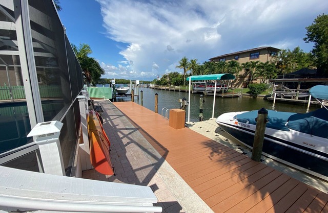 390 Bayland Rd - Tropical Bayfront Home with Pool by the Beach!