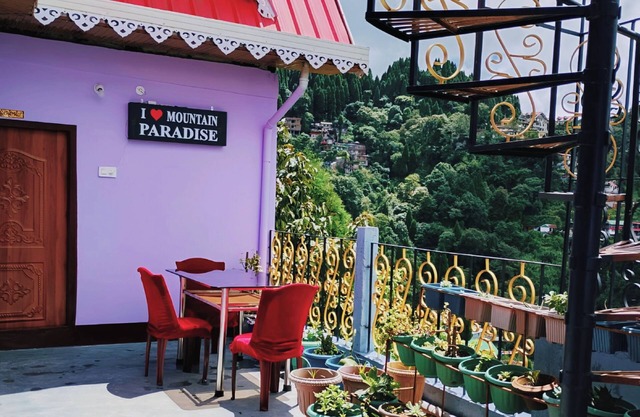 3min walk from batasia ecopark were you can adopt the pace of nature betten cit