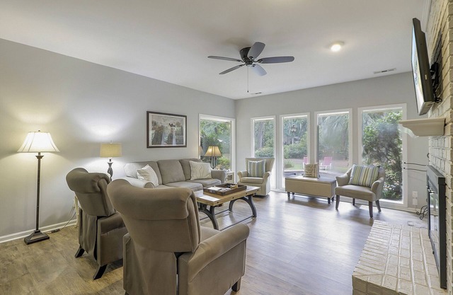 4 bed/3 bath home in Shipyard with peaceful lagoon view and private pool
