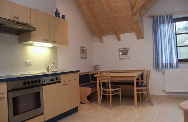 4-bed apartment - Lommersdorf mill