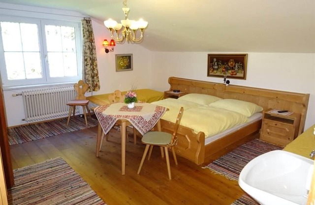 4 bed rooms - Pension Bayrhammer