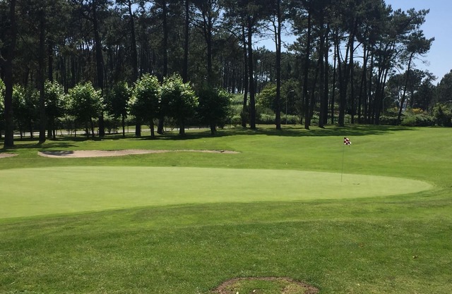 4 bedroom duplex with pool and paddle on La Toja Island.