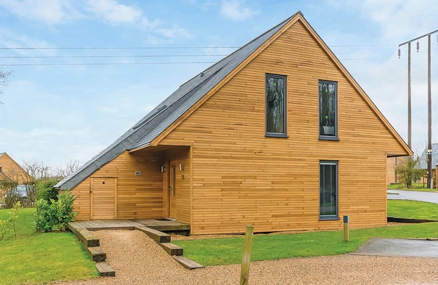 4 bedroom accommodation in Pocklington, York
