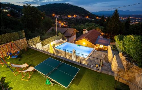 4 Bedroom Beautiful Home In Rukavac