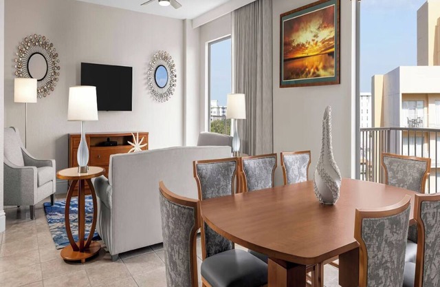 4 Bedroom Presidential Condo, 4 Baths, Sleeps 12. Pompano Beach Palm-Aire Resort