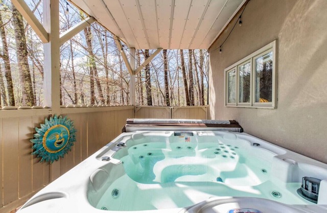 4 Daughters*Hot Tub*Long Range Views*Pets OK*